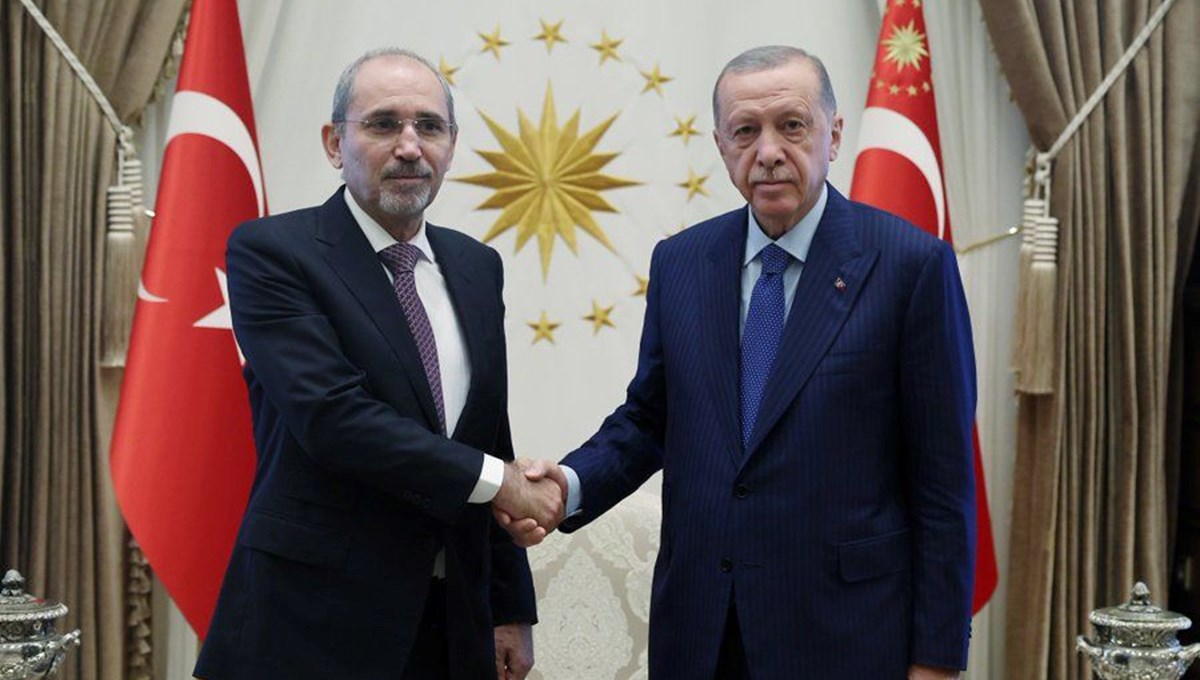 Cumhurbaşkanı Erdoğan, Ürdün Başbakan Yardımcısı Safadi'yi kabul etti Cumhurbaşkanı Erdoğan, Ürdün Başbakan Yardımcısı Safadi'yi kabul etti