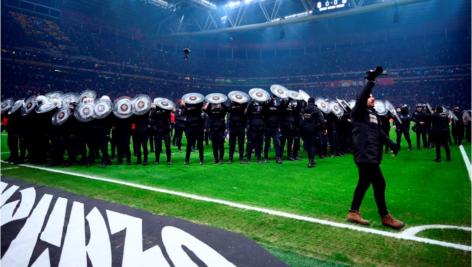 Galatasaray-Fenerbahçe derbisi | Vali Davut Gül: 71 kişi hakkında işlem yapıldı