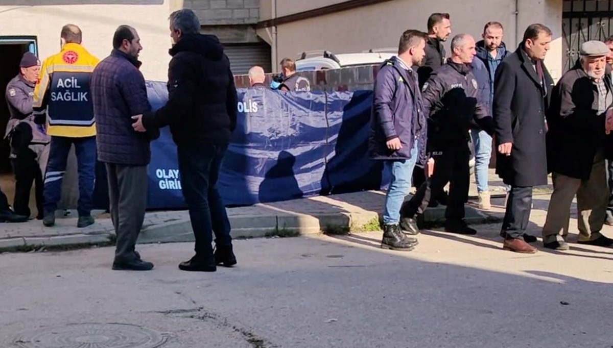 Ara sokakta başından vurulmuş olarak ölü bulundu Ara sokakta başından vurulmuş olarak ölü bulundu