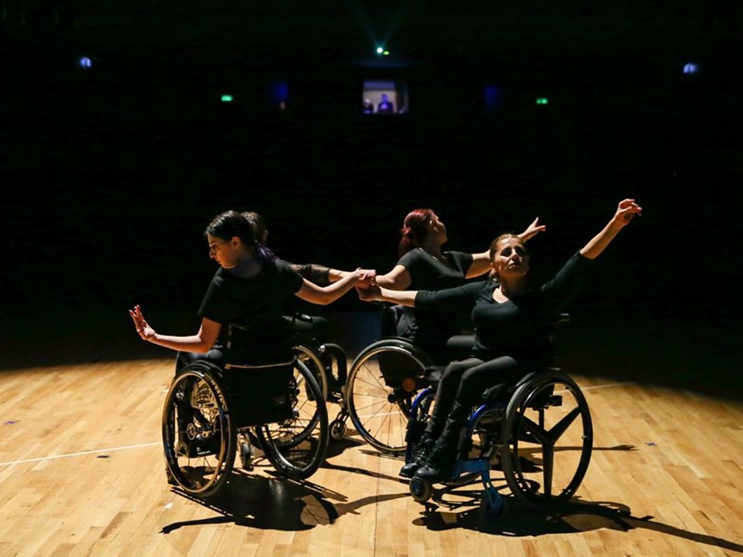 Tekerlekli Sandalye Dans Projesi 6 Yildir Sahnede Ntv