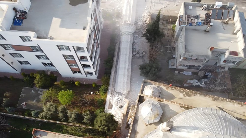 Minare evin üzerine devrildi - 6