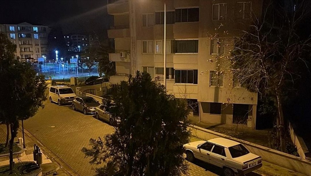 Ege Denizi'ndeki deprem sonrası eğitime ara