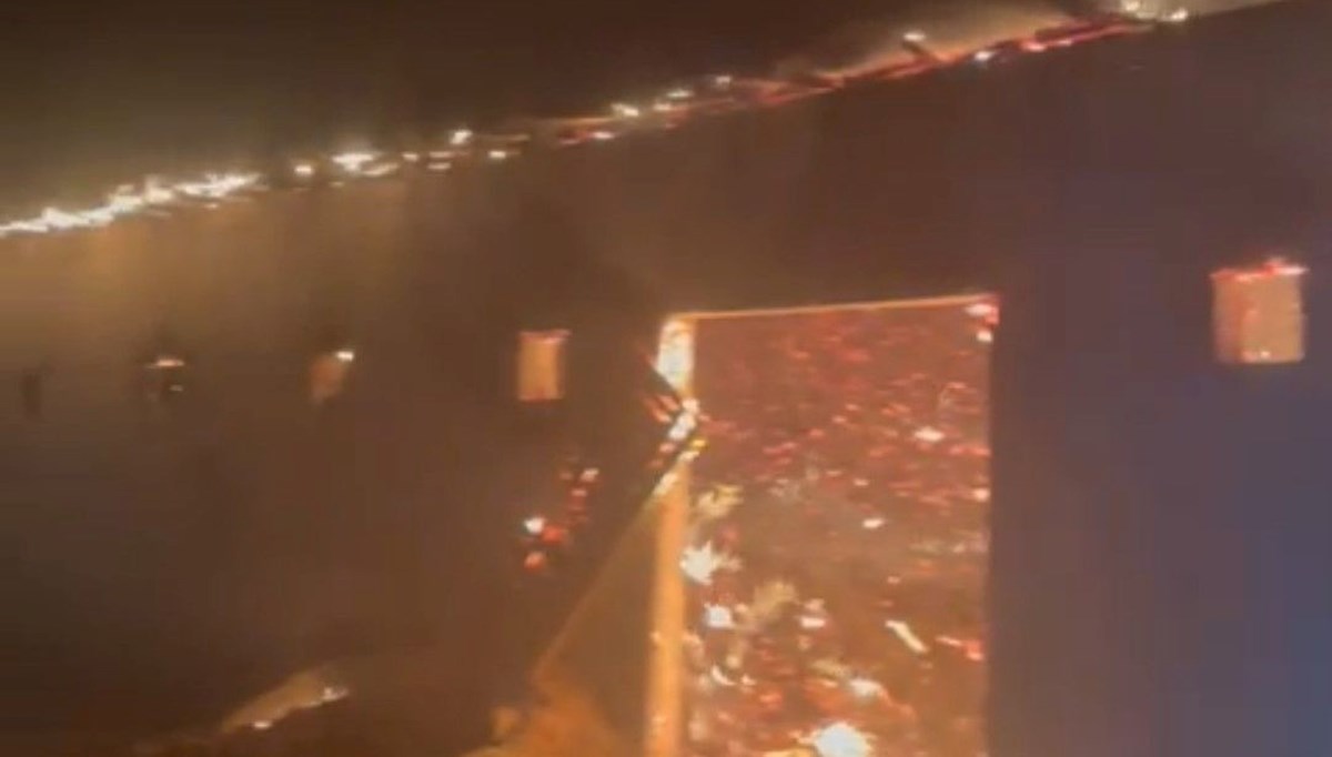 Van'da samanlık yangını 6 saatte söndürüldü Van'da samanlık yangını 6 saatte söndürüldü