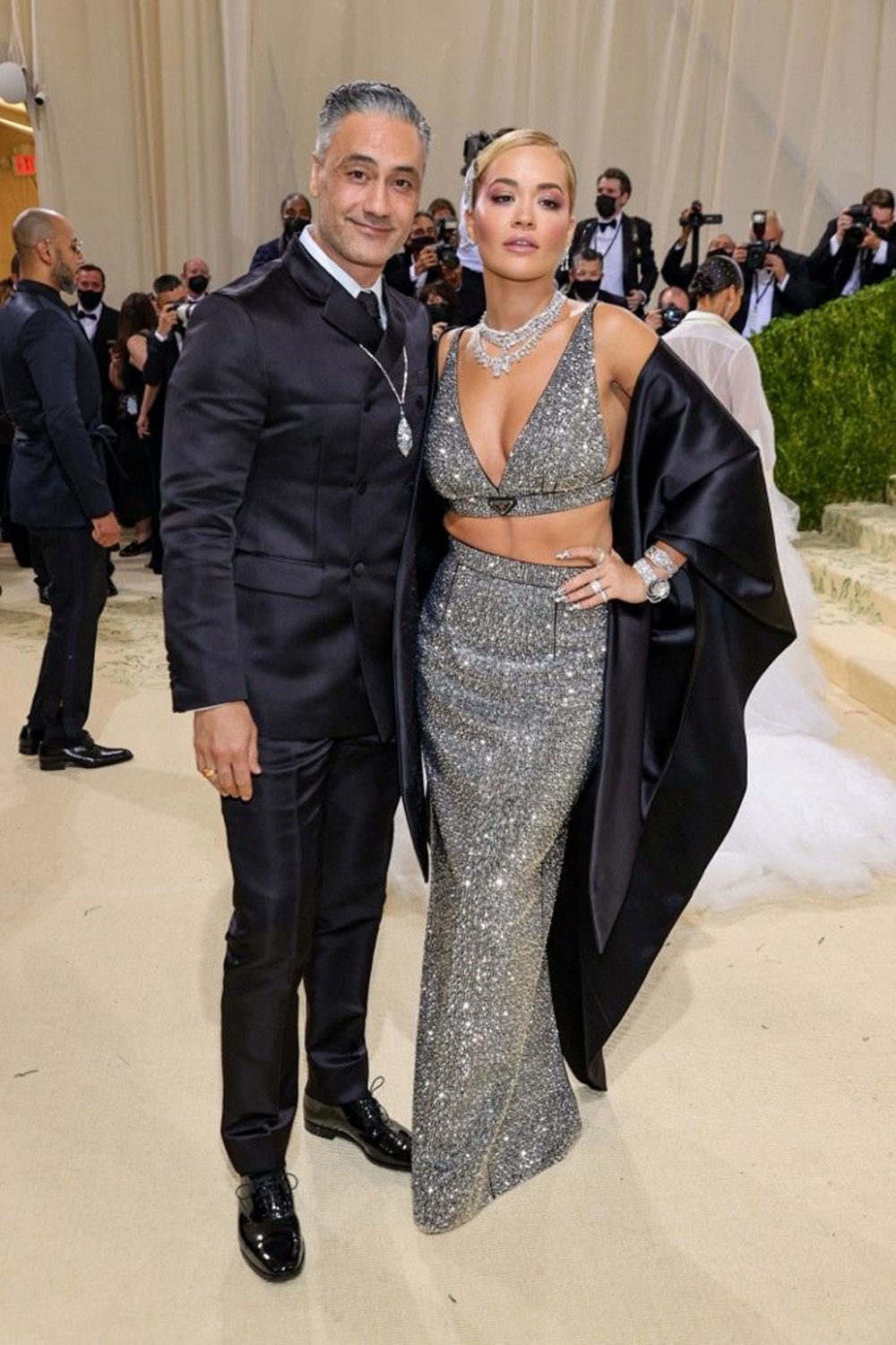 Rita Ora ile Taika Waititi mutlu evliliklerinin sırrını açıkladı - 6