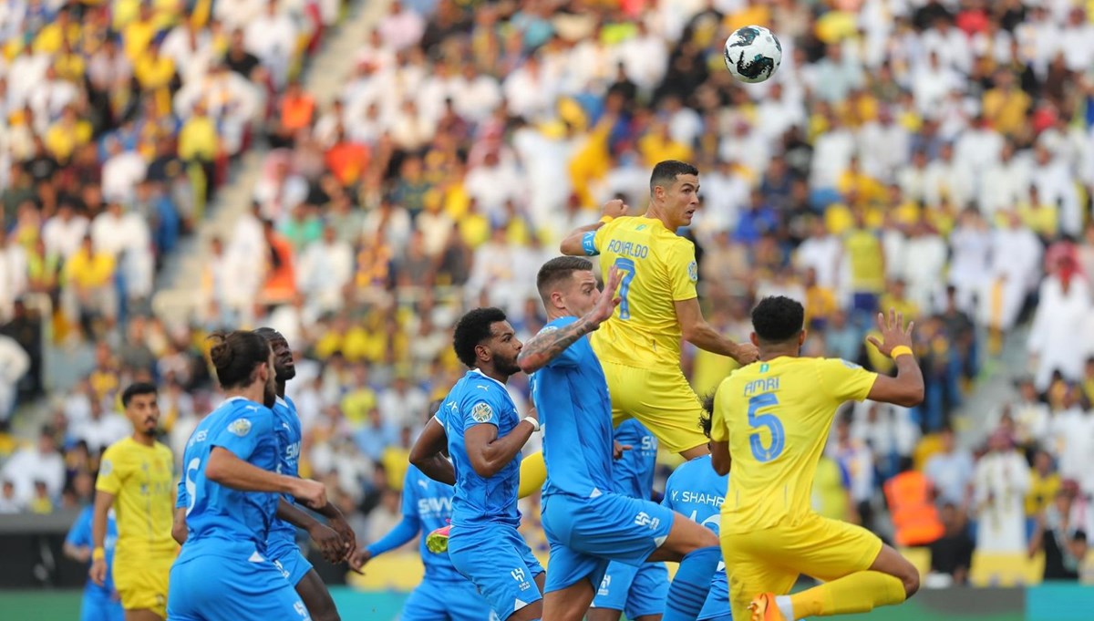 Al Nassr, Ronaldo'nun golleriyle kupanın sahibi oldu Al Nassr, Ronaldo'nun golleriyle kupanın sahibi oldu