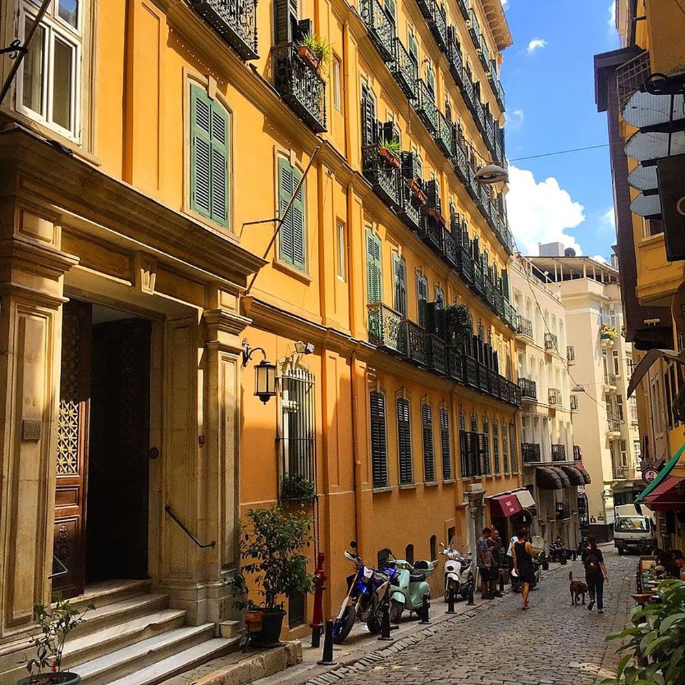 İstanbul'un tarihi 10 apartmanı ve hikayeleri - 4