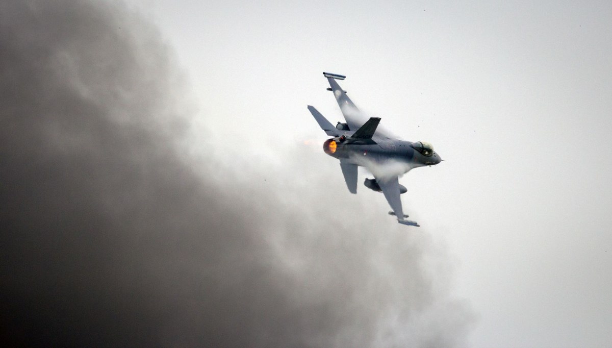 Bulgaristan Hava Kuvvetleri’nde F-16 krizi Bulgaristan Hava Kuvvetleri’nde F-16 krizi