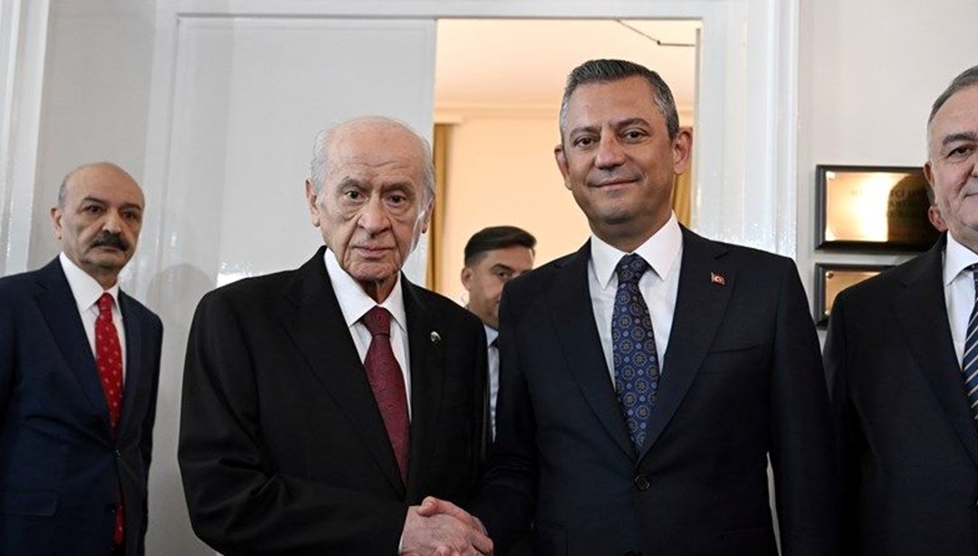 SON DAKİKA HABERİ: Bahçeli’den Özel’e teşekkür telefonu