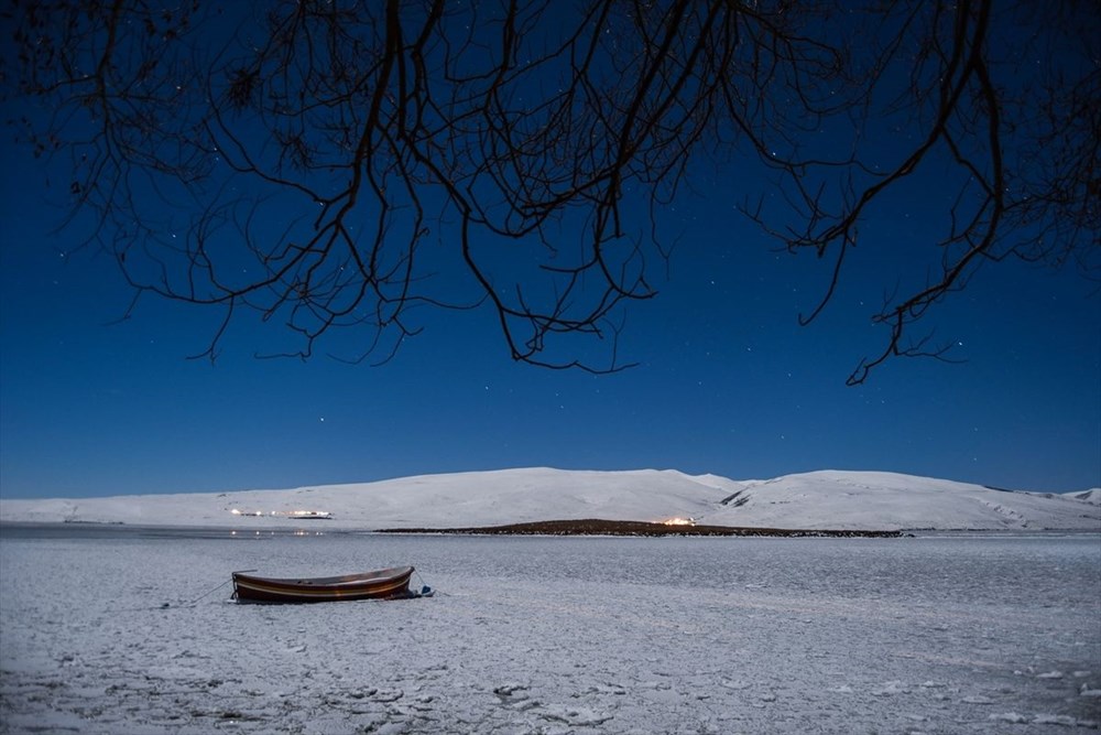 Çıldır Gölü'nde masalsı kış güzelliği - 15