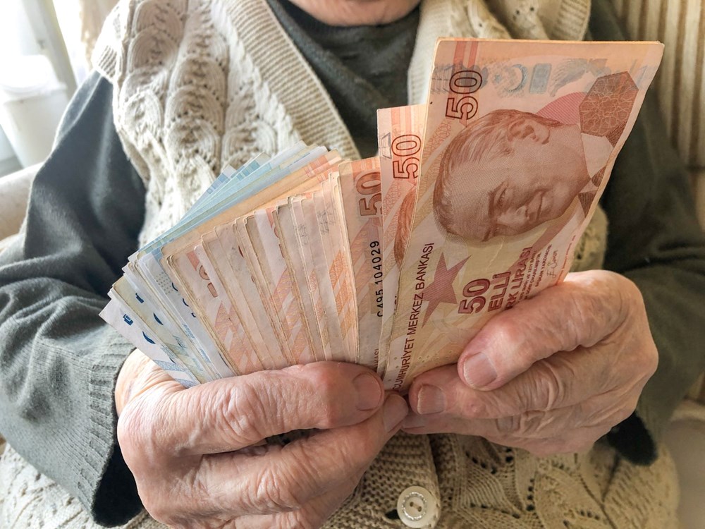 Zamlı emekli maaşları ne kadar, maaş farkları ne zaman yatacak? (4A-4B tahsis numarasına göre emekli maaşı ödeme günleri) - Son Dakika Ekonomi Haberleri | NTV Haber