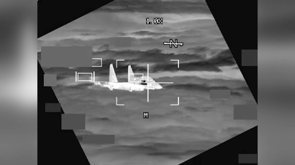 Çin jeti, ABD bombardıman uçağına 3 metre yaklaştı - 2