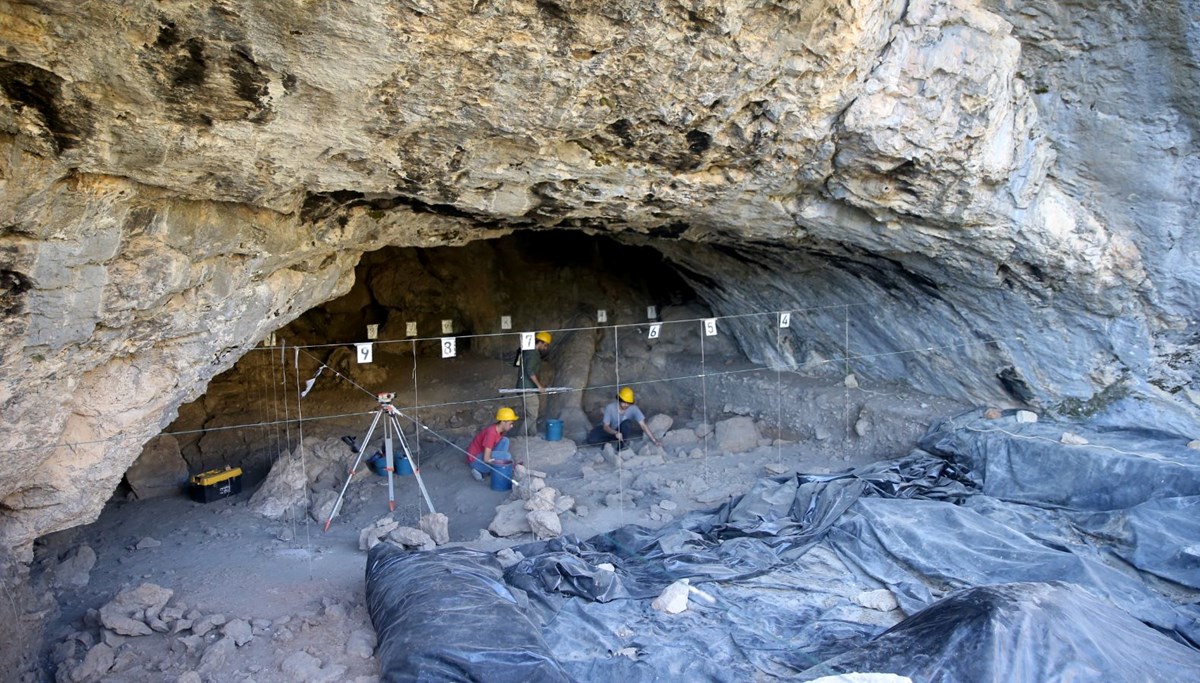 Kahramanmaraş'ta 12 bin yıllık mezar bulundu
