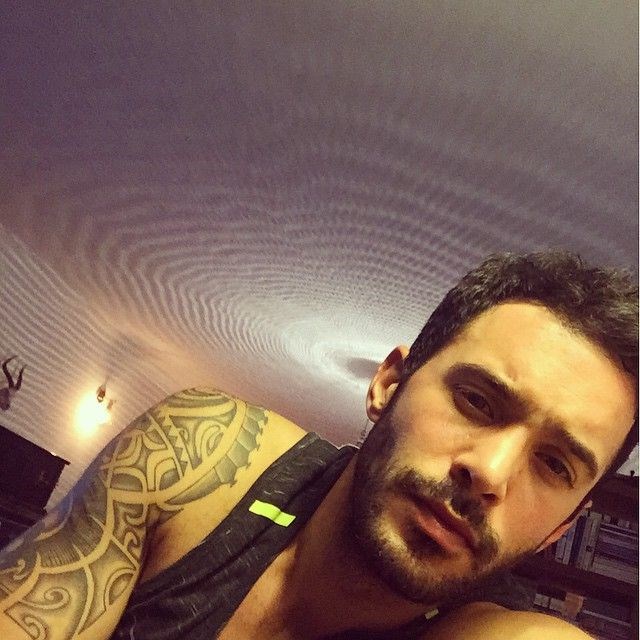 baris arduc 33 yasini kutluyor