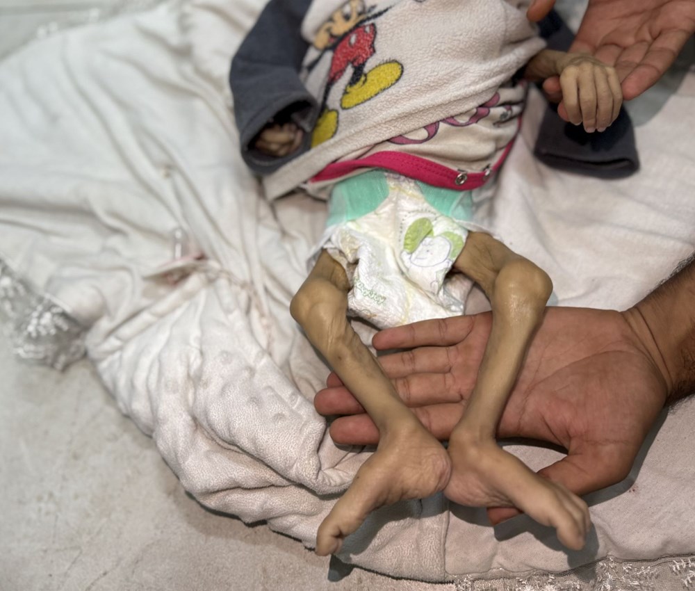 Gazze'de açlık savaşı: İsrail askeri, yemekleri toprağa gömmüş - 2