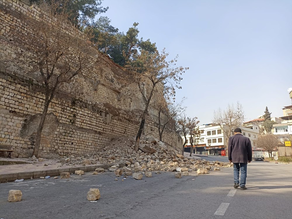 Depremde tarihi Kahramanmaraş Kalesi de hasar gördü - 8