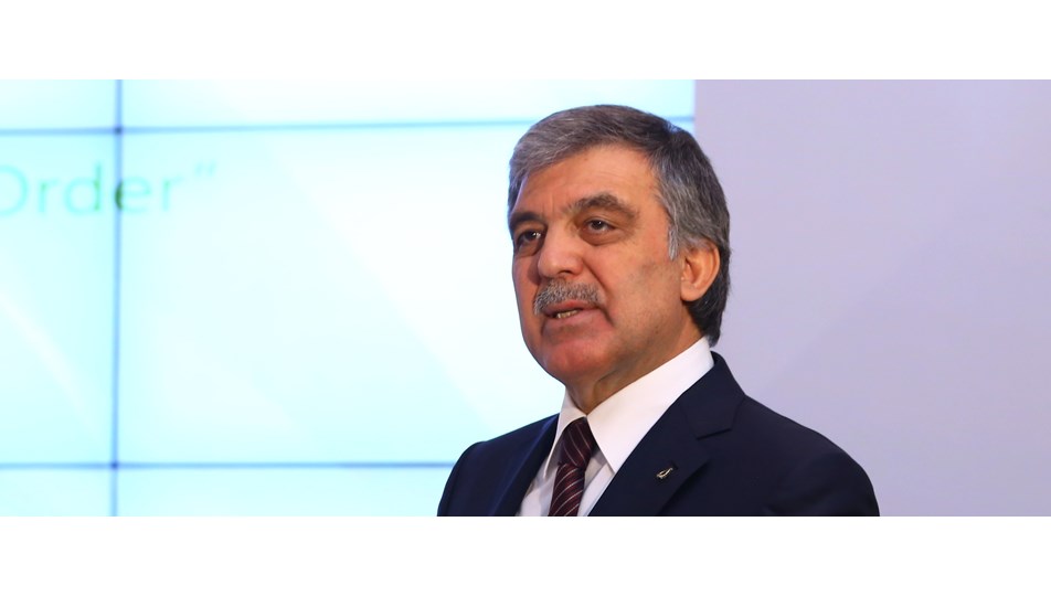 Abdullah Gül: Bunu yapanlar hemen kışlalarına çekilsin