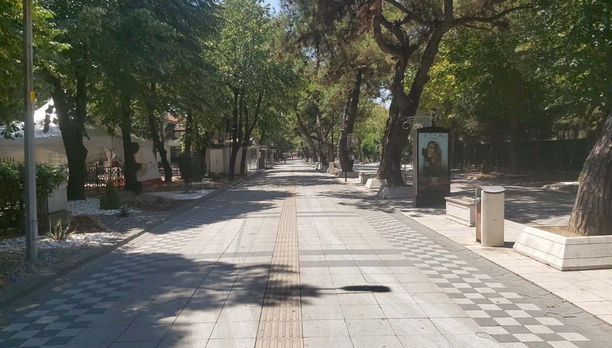 Sıcak hava etkili oldu: Cadde ve sokaklar boş kaldı