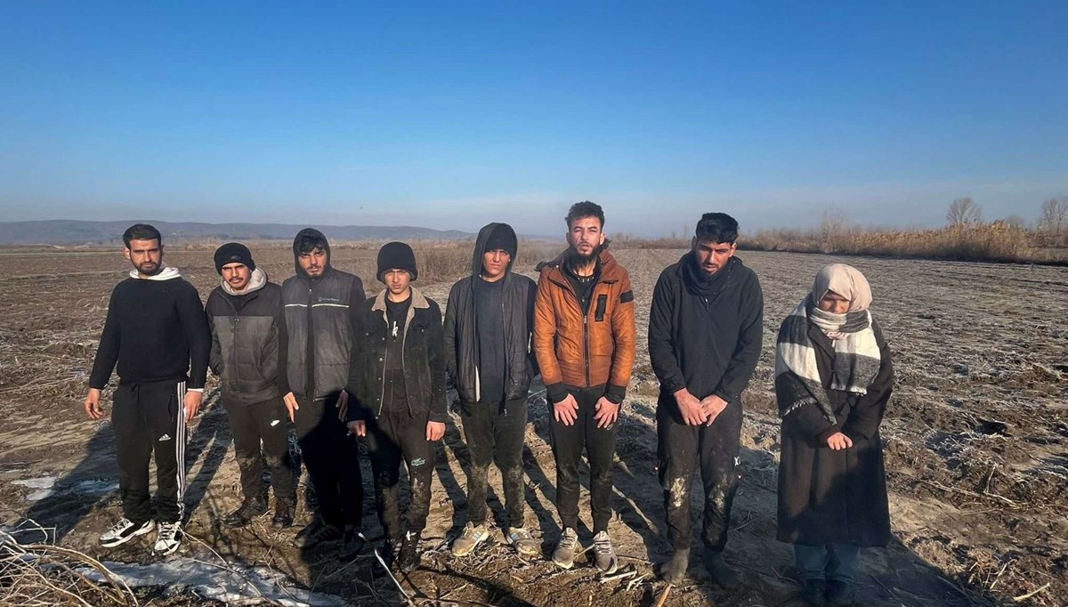 Edirne'de bir haftada 170 düzensiz göçmen yakalandı Edirne'de bir haftada 170 düzensiz göçmen yakalandı