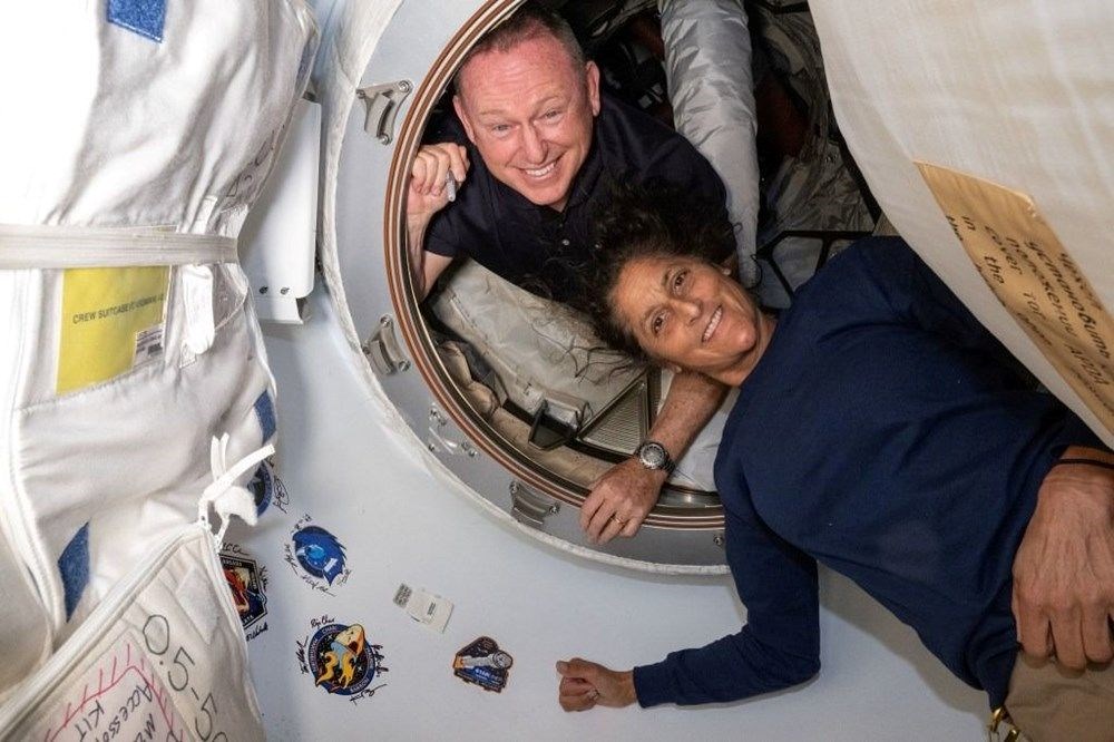 Tarihi kurtarma görevi başladı: SpaceX roketi ISS'ye yanaştı! - 5