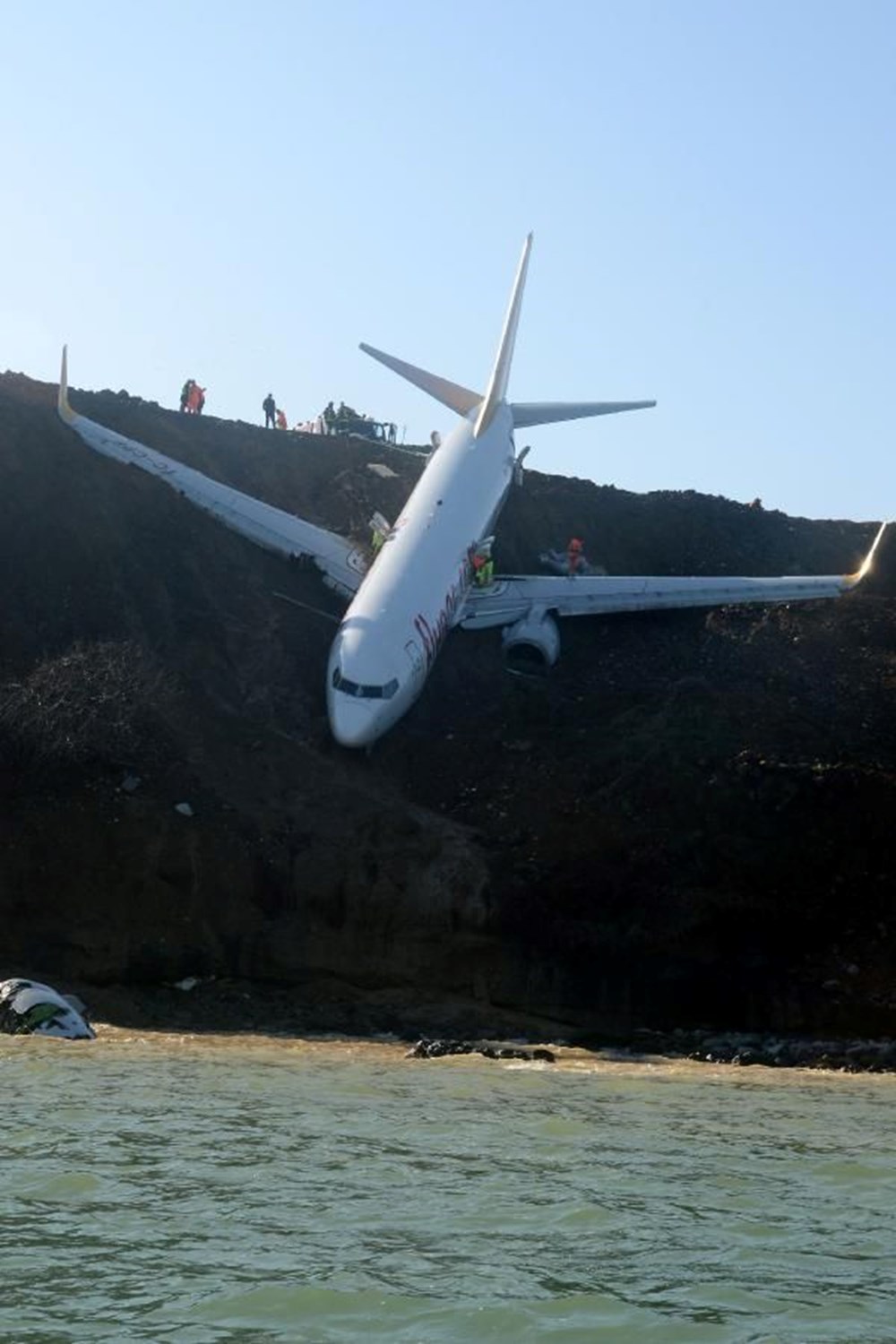 Trabzon'da pistten çıkan uçak, 'pide salonu'na dönüştürülecek - 5