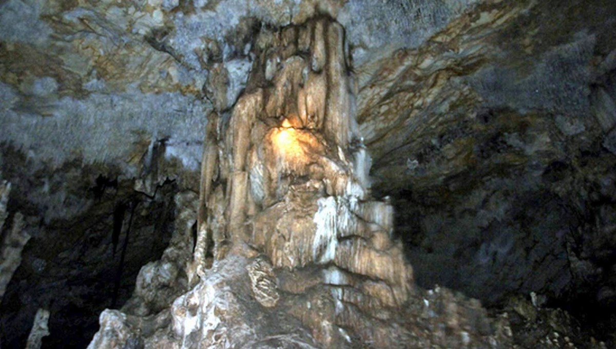 Aydın'da saklı kalmış bir doğa harikası: Sırtlanini Mağarası