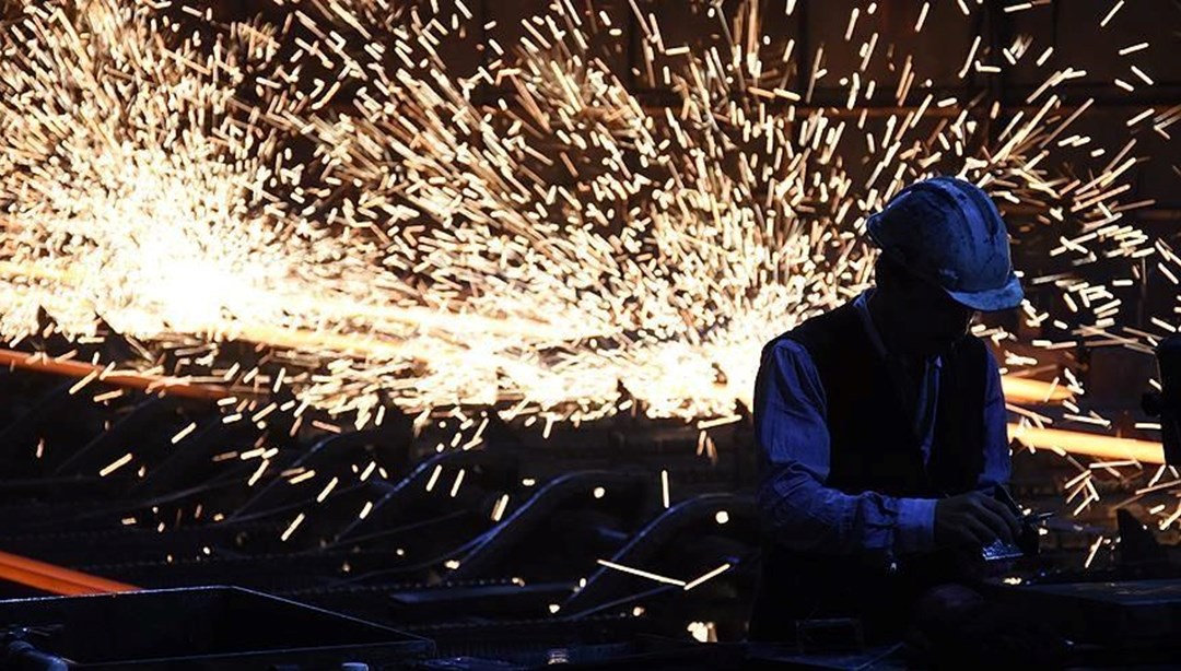 Geçen yıl 300 bin yabancıya çalışma izni verildi