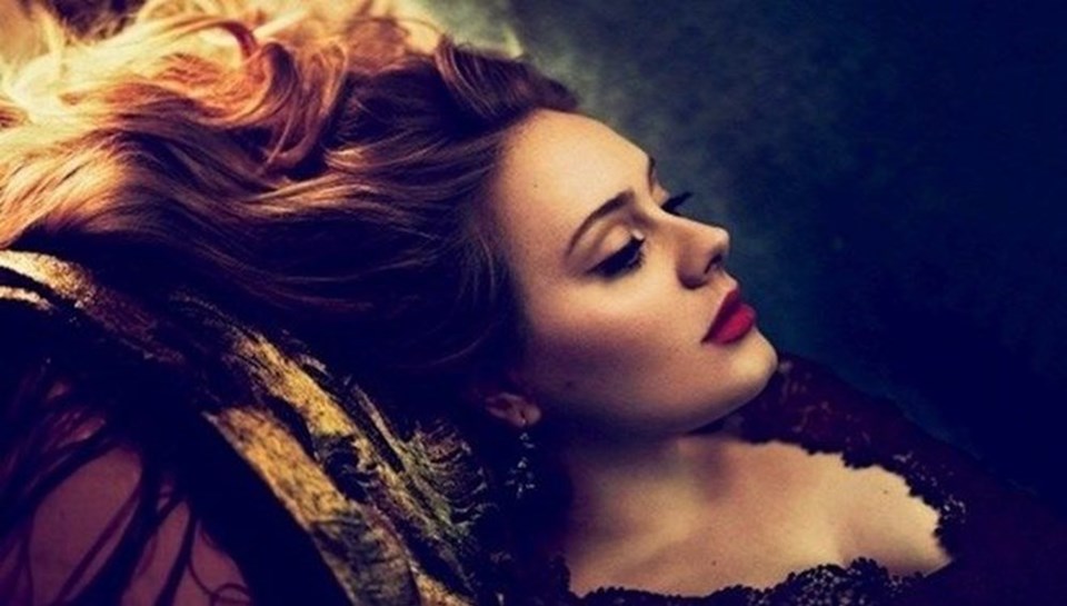Adele'den 5 yıl sonra gelen rekor - 1