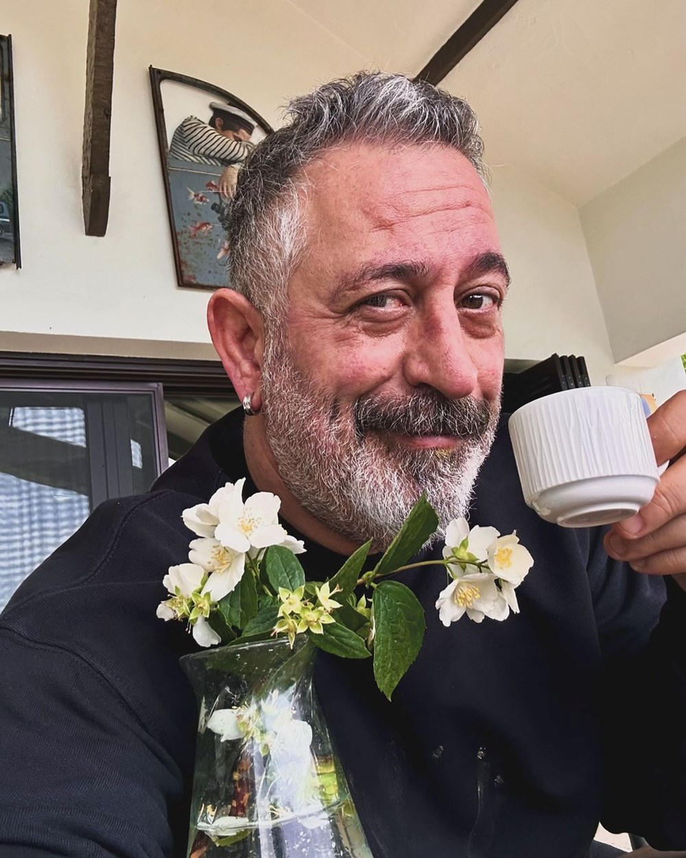 Cenk Eren'den Ajda Pekkan paylaşımı: Ben yaşlandım o hala genç (Ünlülerin çocukluk ve gençlik halleri) 206 3GHKCZeDDU ASaWuZoQ4bg