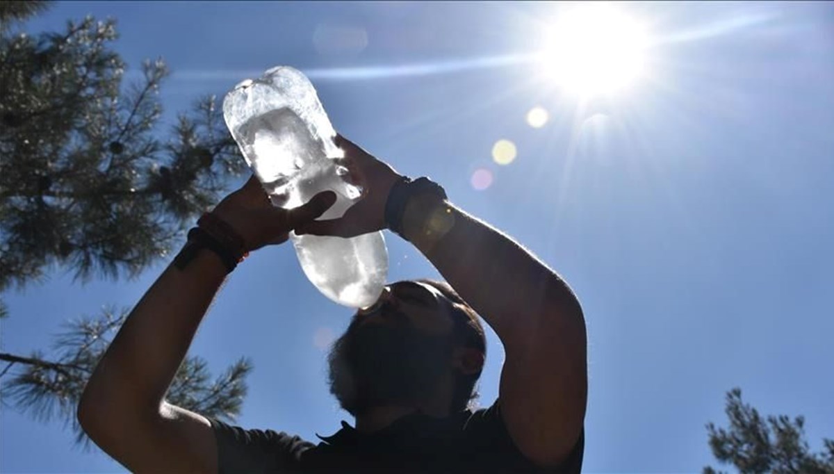 Sıcaklıklar 10 derece artacak! Meteoroloji illerde beklenen sıcaklıkları açıkladı