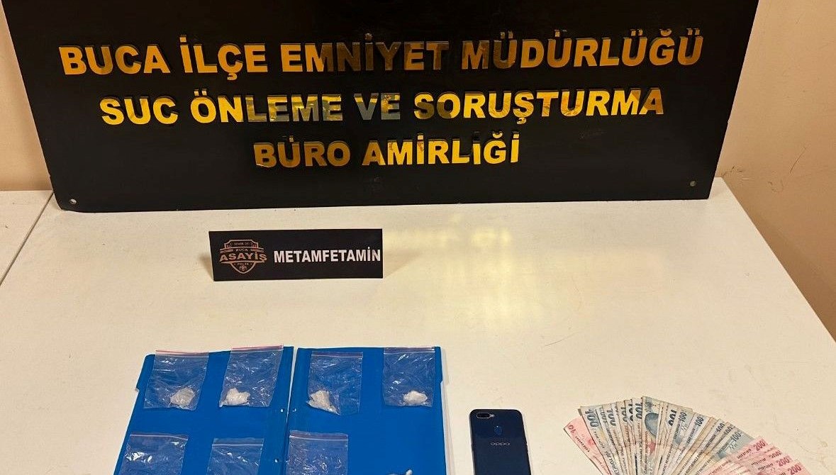 İzmir'de taksici, torbacı çıktı