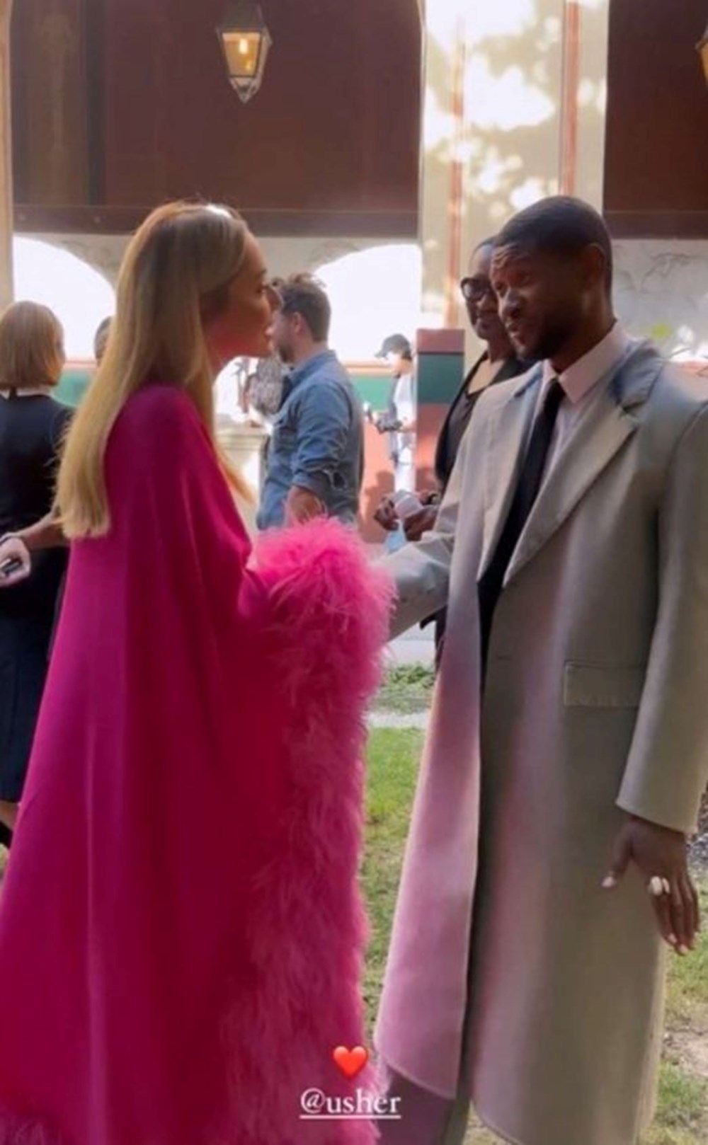 Hadise dünyaca ünlü şarkıcı Usher ile bir arada: Yaşayan efsane - 6