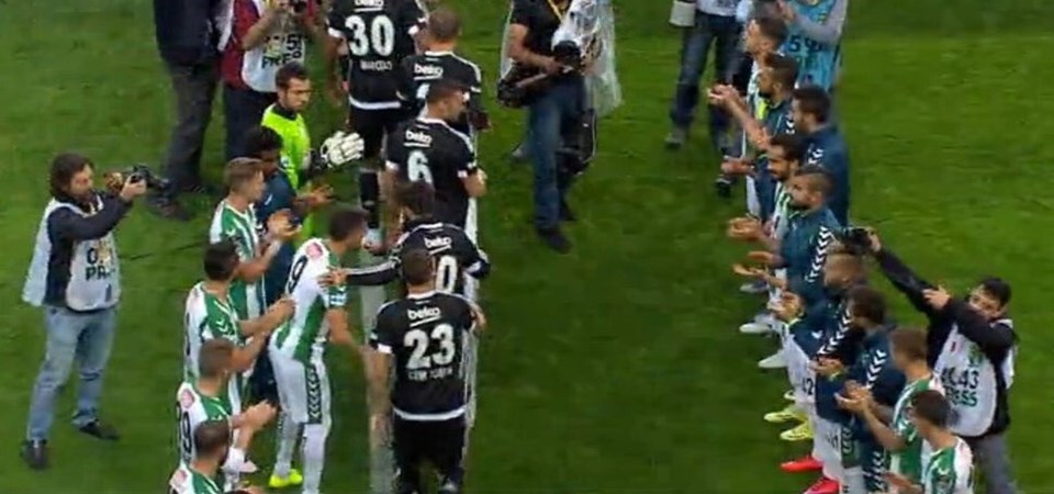 Beşiktaş'ı alkışlarla karşıladılar - 1
