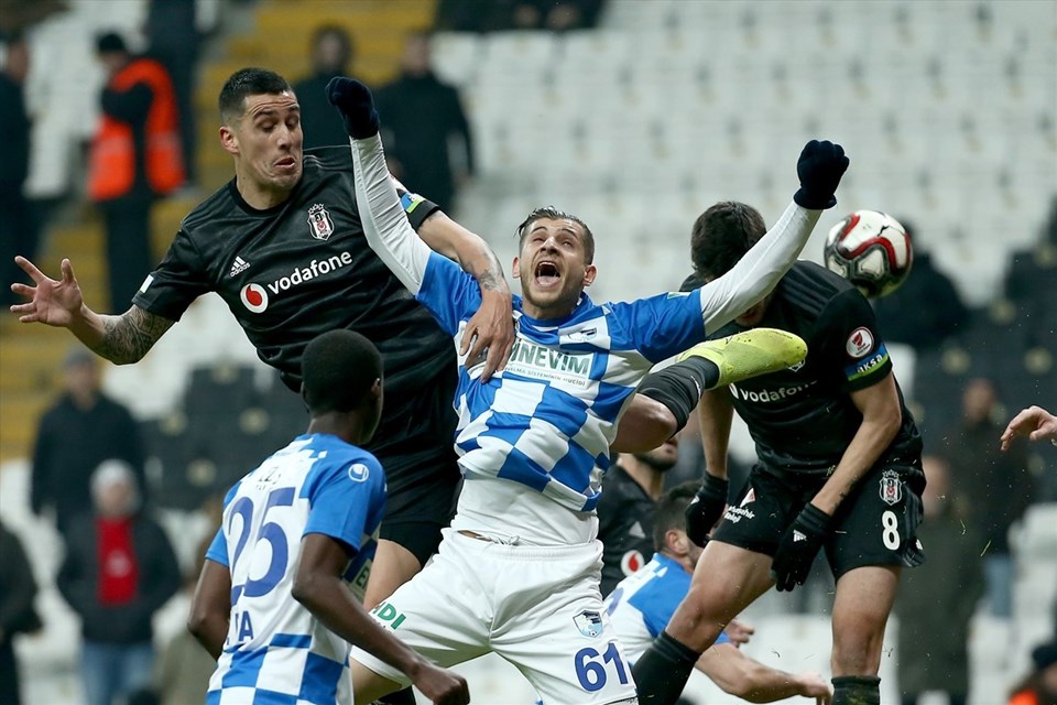 Beşiktaş kupadan elendi (Erzurumspor çeyrek finalde) - 1