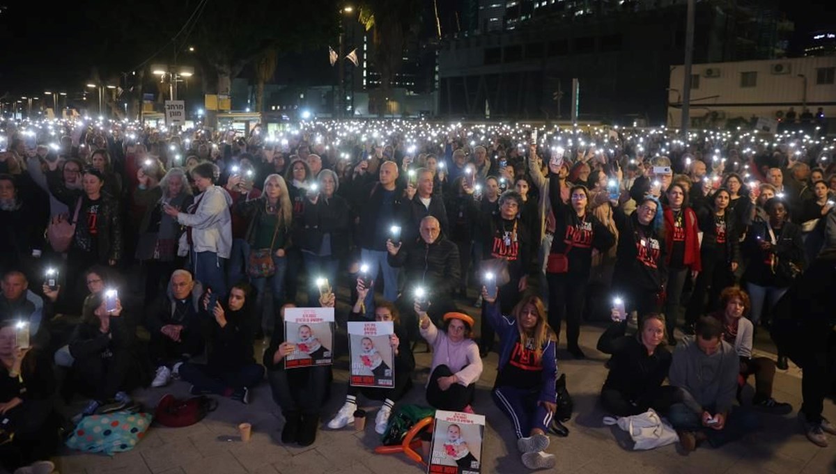 İsrailli esir yakınlarından Tel Aviv’de protesto