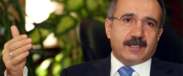 Kas Almak Hani Haramdi Trt De Kuran Okuyan Hocanin Kaslari Kadin Gibi Alinmis Genel Www Haberasi Com Enson Haberlerin Kaynagi