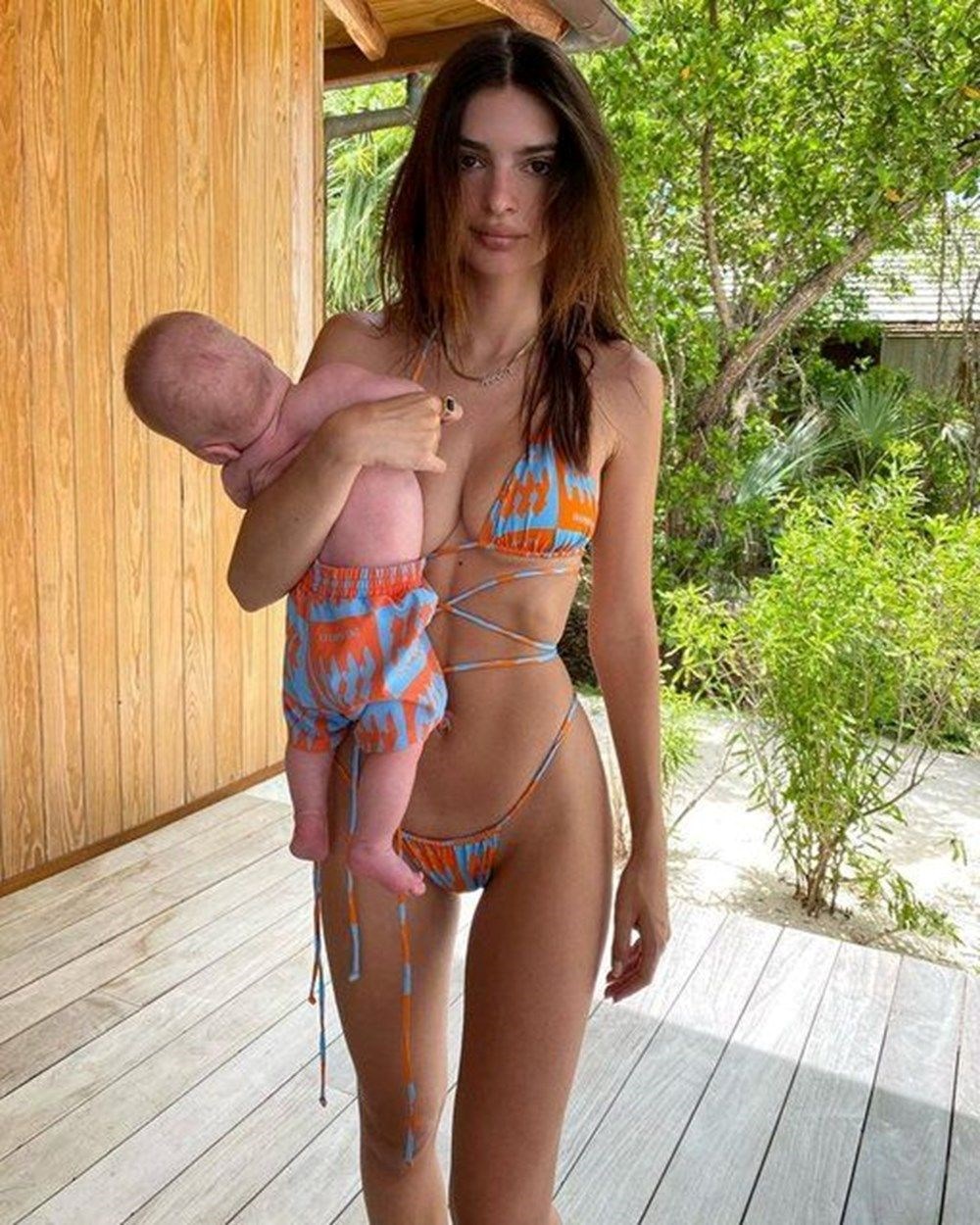 Emily Ratajkowski ve Sebastian Bear-McClard ayrılık kararı aldı - 3