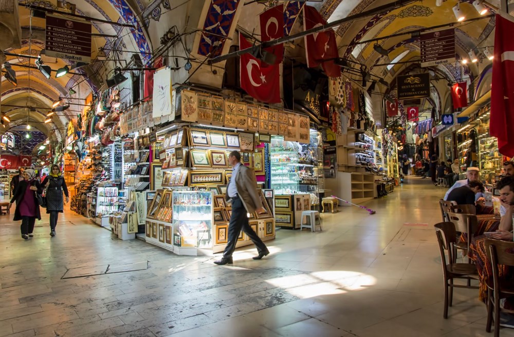 Kapalıçarşı'da corona etkisi: Ziyaretçi sayısı yarı yarıya düştü - 9