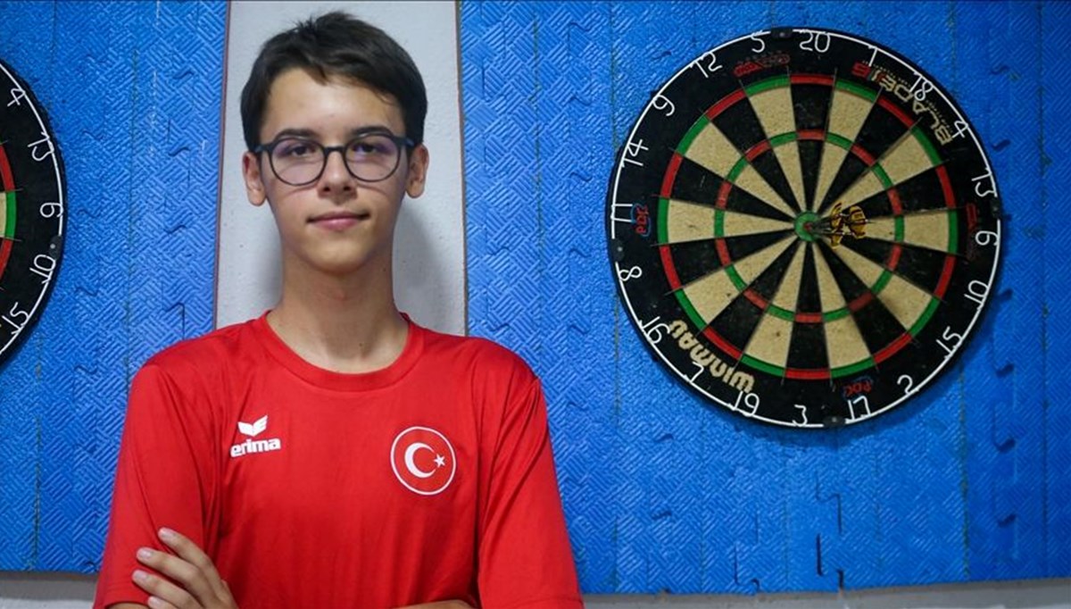 Milli dartçı Toprak, Avrupa arenasında büyüklerde hedefi 12'den vurmayı hedefliyor Milli dartçı Toprak, Avrupa arenasında büyüklerde hedefi 12'den vurmayı hedefliyor