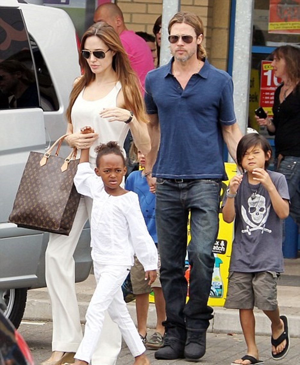 Angelina Jolie ve Brad Pitt’in eski korumasından açıklama Magazin