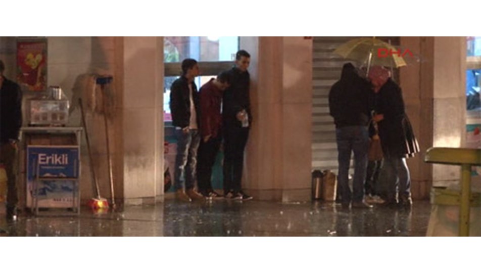 İstanbul'a yağmur yağdı!