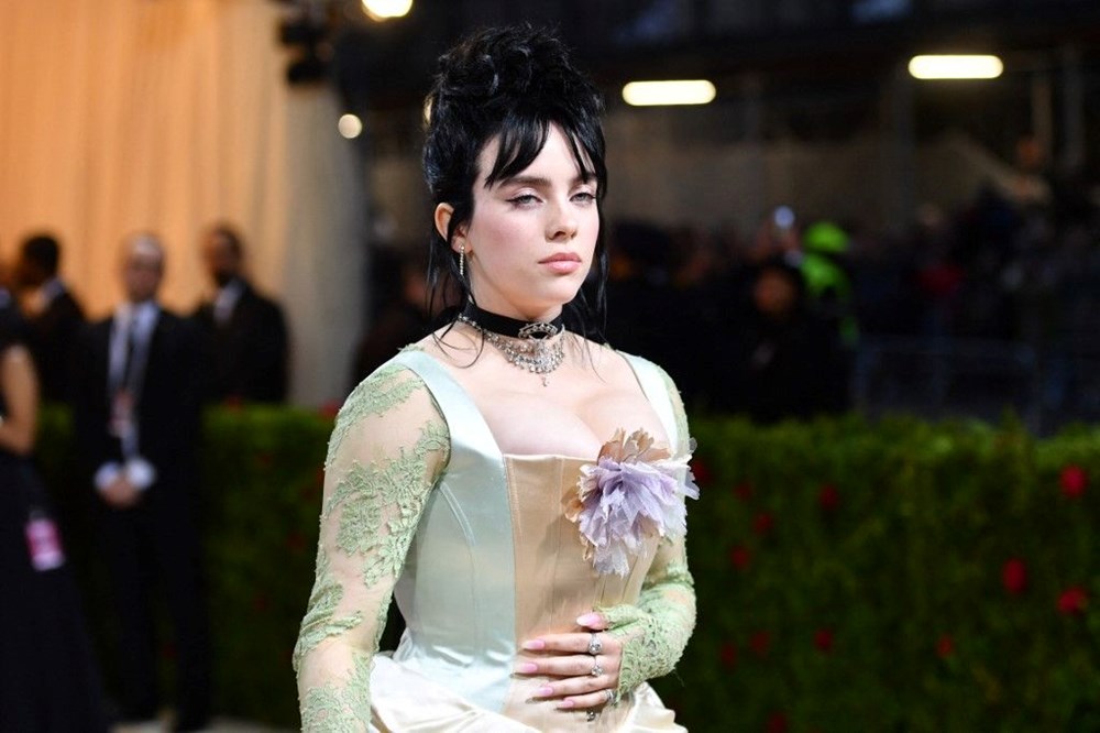 20 yaşındaki Billie Eilish'in yeni sevgilisiyle arasındaki yaş farkı tepki çekti - 2
