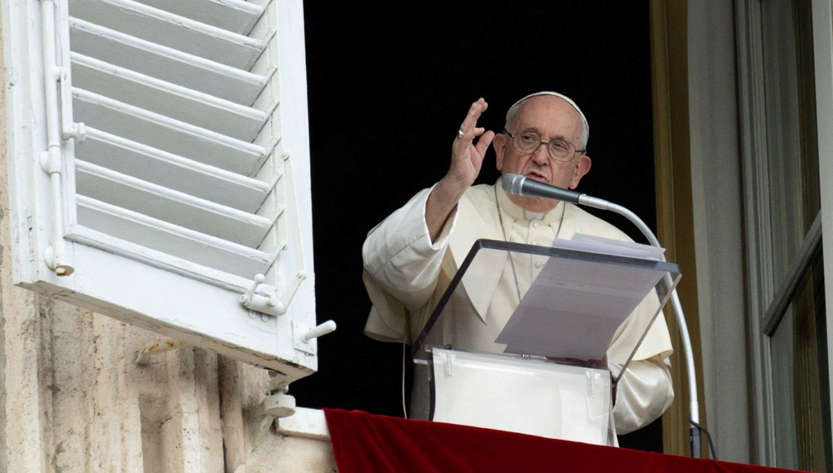 Papa Franciscus'tan Kur'an-ı Kerim yakılmasına tepki: Tiksiniyorum