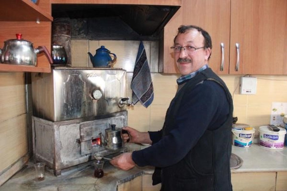 Köy kahvesi ihalesine "yanlışlıkla" 900 bin lira teklif verdi - 1