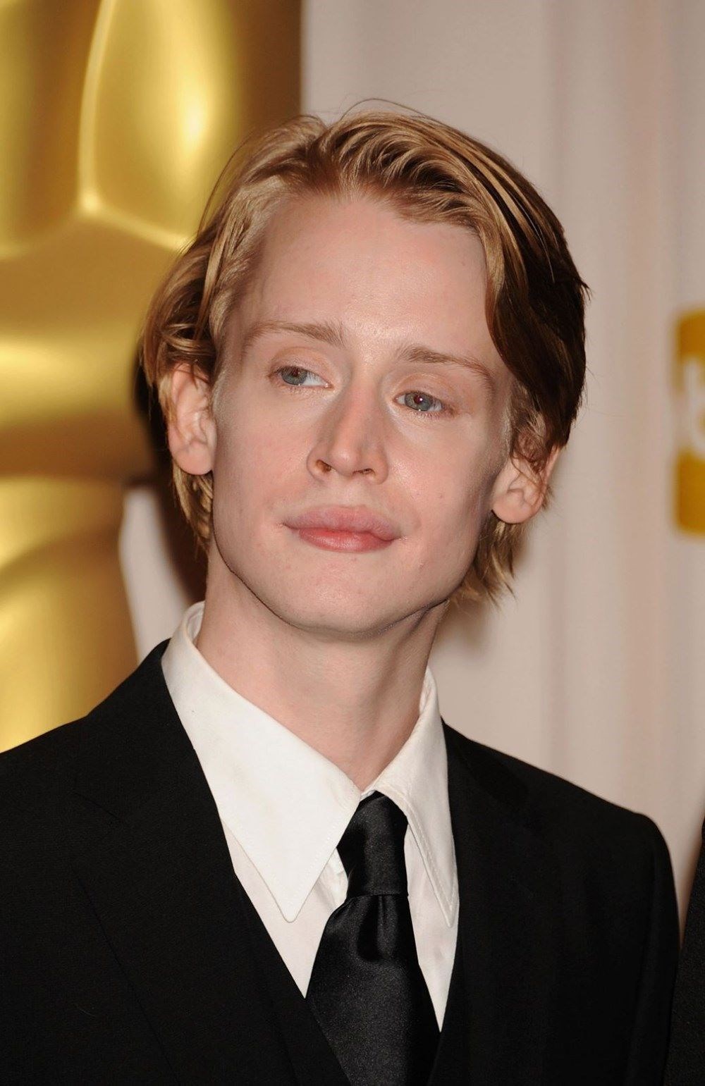 Маколей калкин один дома. Маколей карсон калкин. Маккалей калуин сейчас. Один дома актер кевин маккалистер. Маколей калкин 2022.