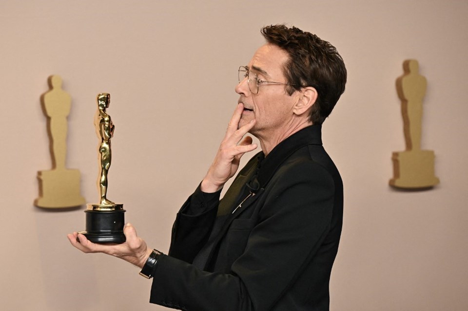 Oscar ödüllü oyuncu Robert Downey Jr. kariyerinde bir ilke imza atacak - 1