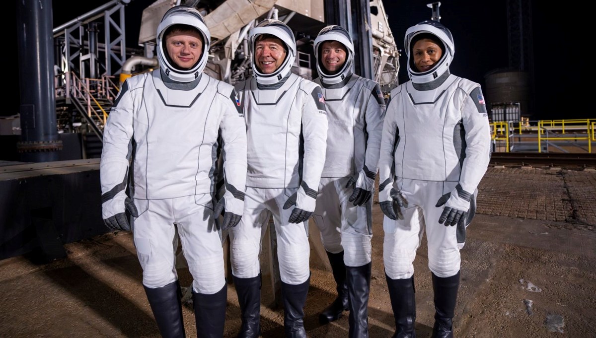 Dünyaya dönünce hastanelik olmuşlardı: Crew-8 astronotları taburcu edildi Dünyaya dönünce hastanelik olmuşlardı: Crew-8 astronotları taburcu edildi