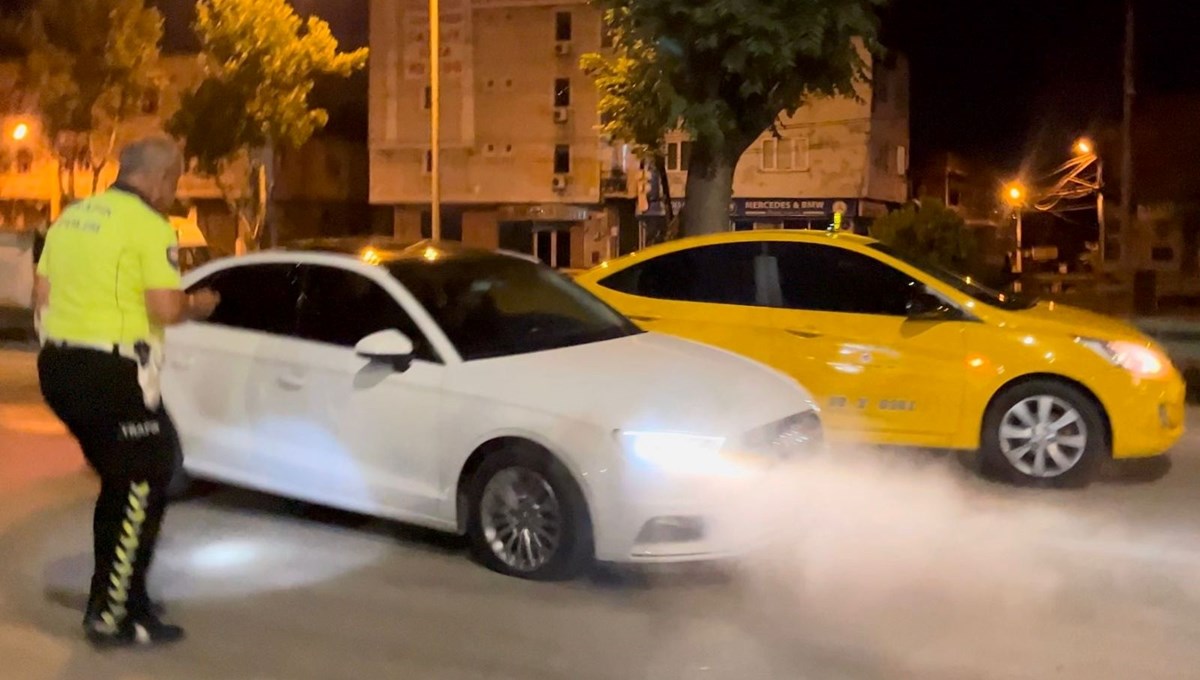 Bursa’da hareketli anlar: Patlak lastikle 8 kilometre boyunca kaçtı Bursa’da hareketli anlar: Patlak lastikle 8 kilometre boyunca kaçtı