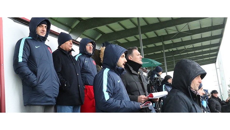 Lucescu: Türk futbolcularının potansiyeline güveniyorum