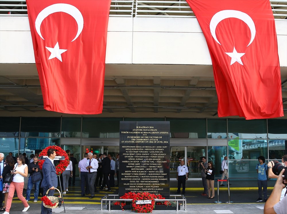 Atatürk Havalimanı’ndaki anıt törenle açıldı - 1