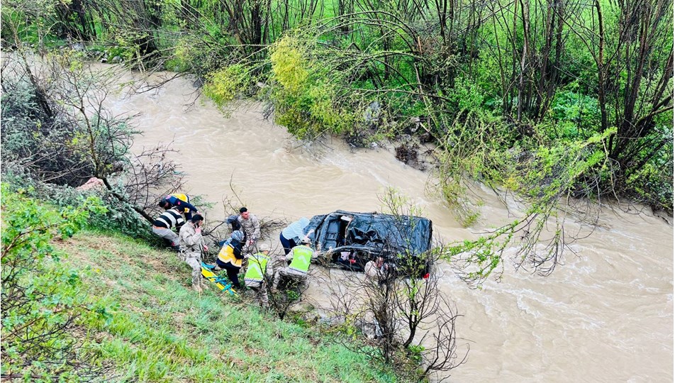 Gümüşhane'de feci kaza: 12 yaşındaki çocuk yaşamını yitirdi
